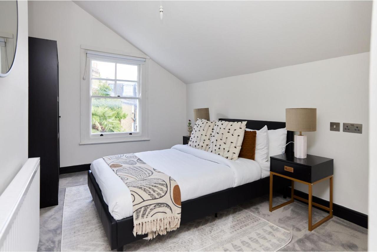 The Battersea Crib - Dazzling 3bdr Flat With Garden * Londra