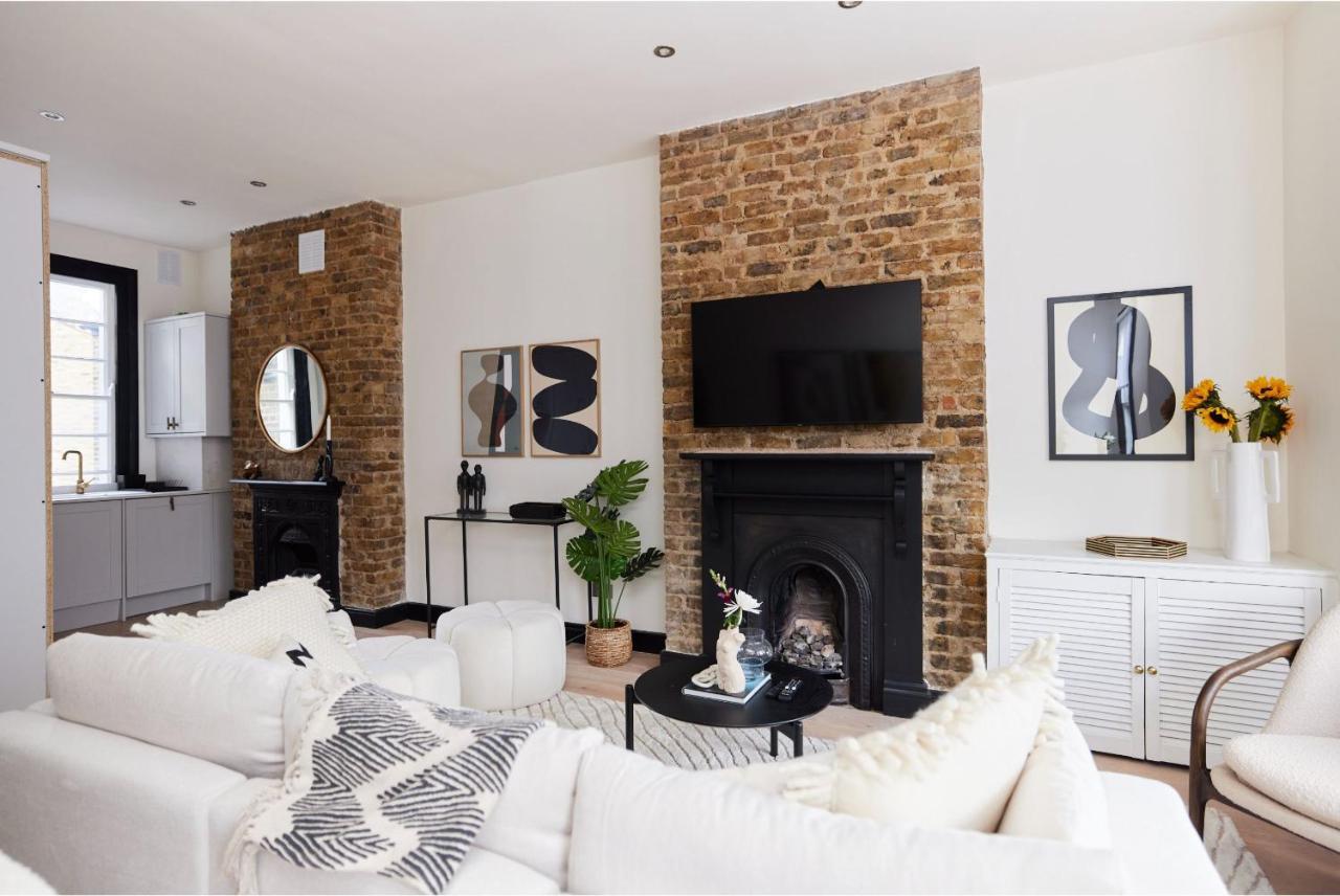 Appartamento The Battersea Crib - Dazzling 3bdr Flat With Garden Londra