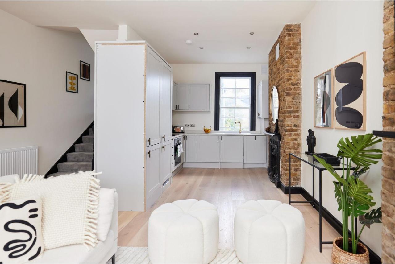 The Battersea Crib - Dazzling 3bdr Flat With Garden
