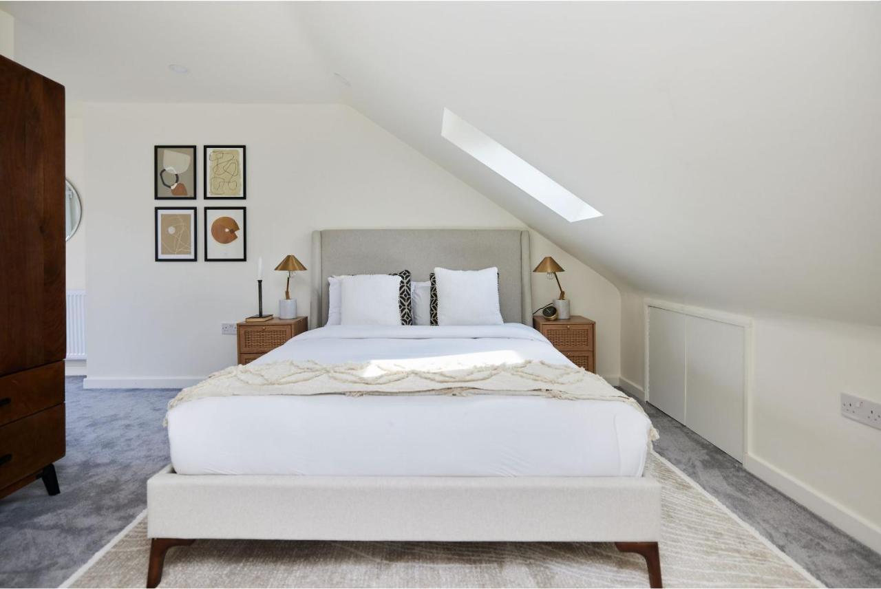 The Battersea Crib - Dazzling 3bdr Flat With Garden Appartamento
